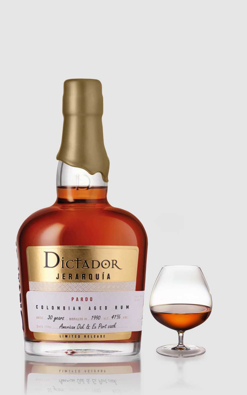 Dictador Jerarquia Pardo 1990 - 30 Års Rom på Udsalg